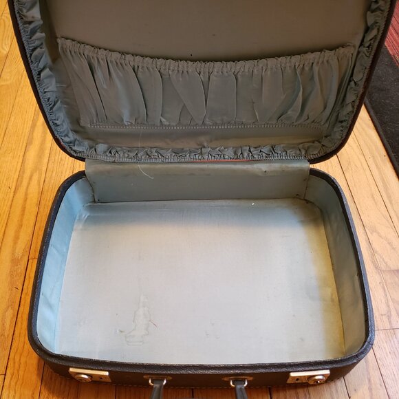Vintage 60's Hard Shell Medium Train Case Suitcase "Weekender" - Picture 6 of 8